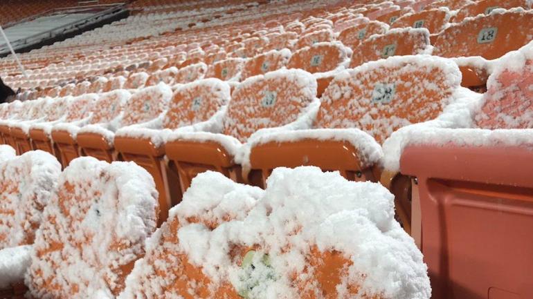 Colts-Chiefs to Play at Arrowhead During Winter Storm Warning in Kansas City