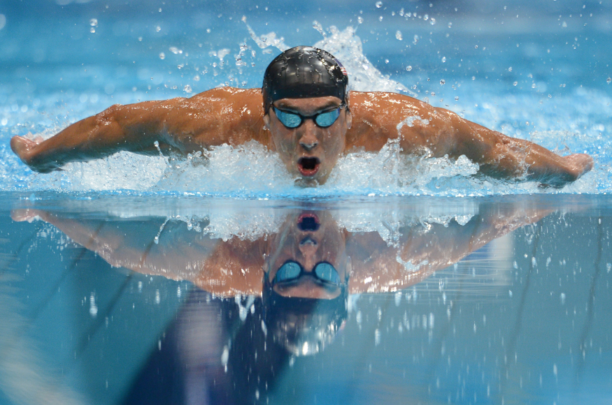 Olympian does Fatherhood Swimmingly
