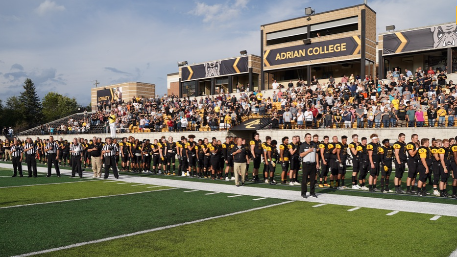 Bulldogs Fall to Visiting Heidelberg, 57-7, in Football Season Opener