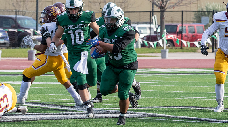 Wisconsin Lutheran College Football Cannot Overcome First Half Deficit