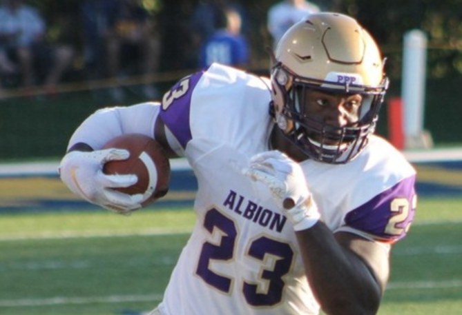 Powerhouse Hope College Football Rolls By Albion Britons