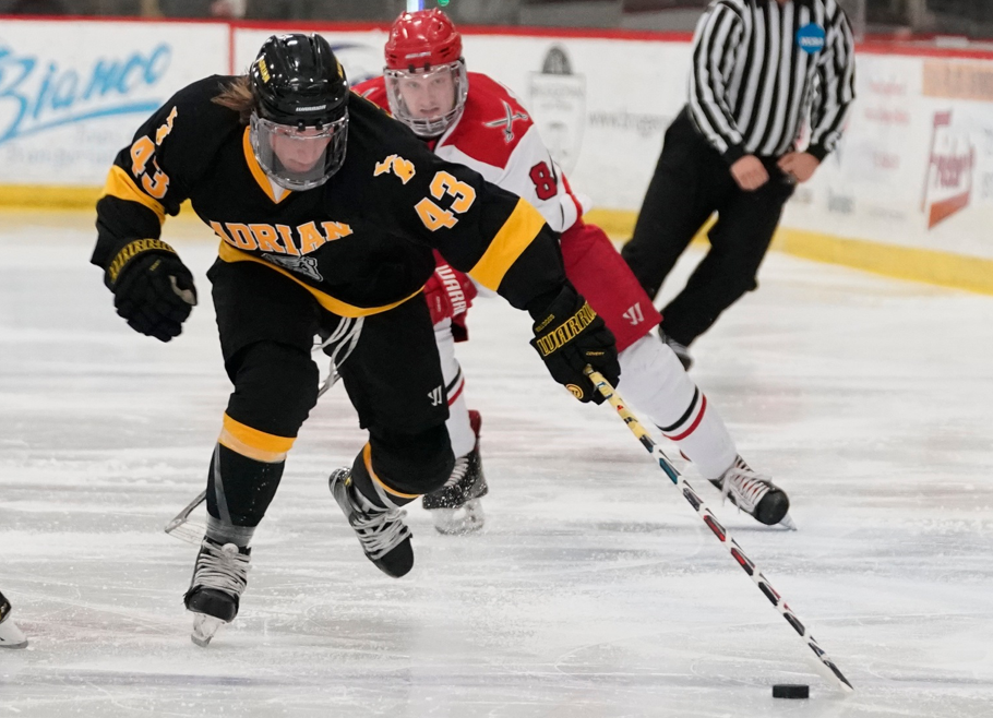 WATCH: No. 6 Adrian College Bests Aurora in Quarterfinal, Moves on to Trine University
