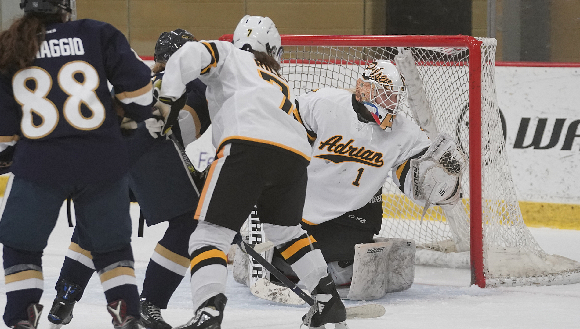 Adrian College Bulldogs Tie Program Record for Consecutive Wins at 19